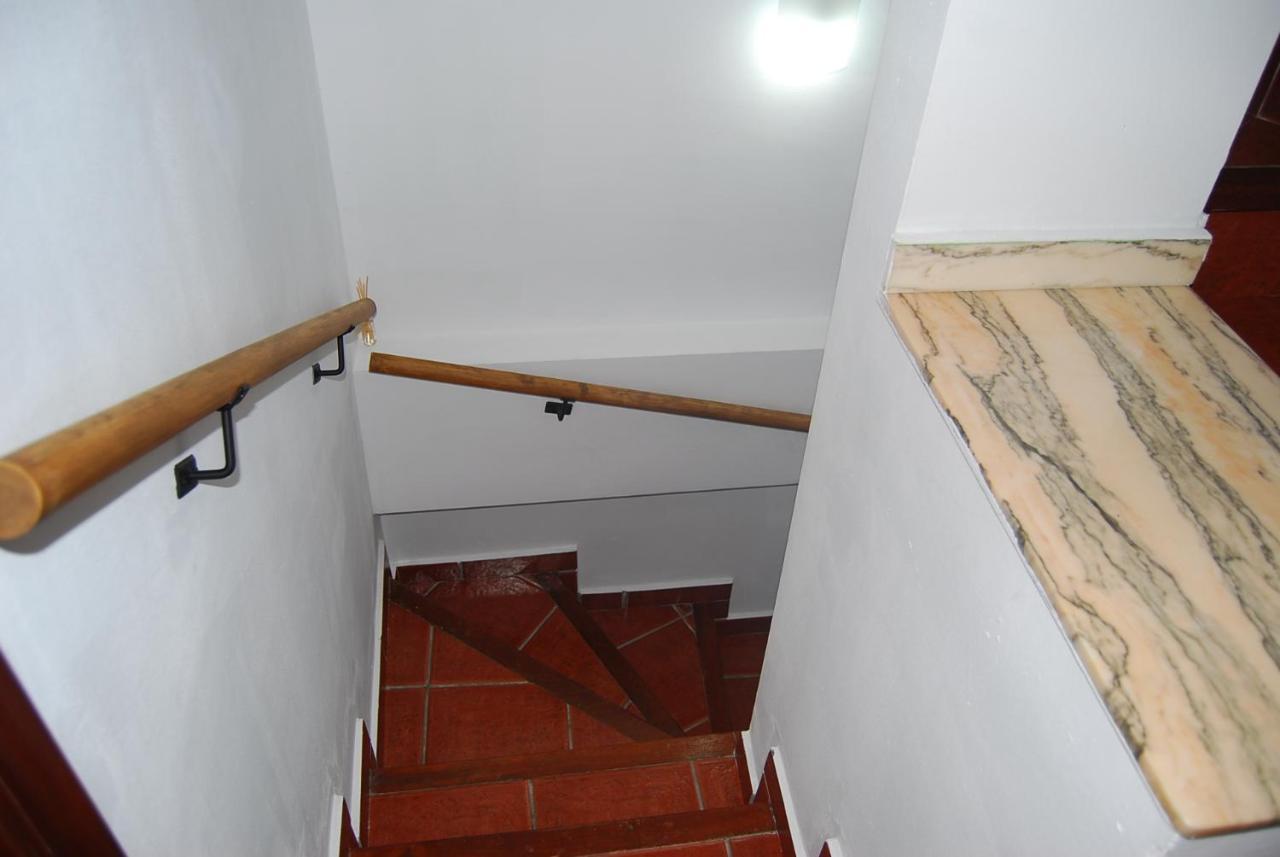 Casa Rural Puerta Del Gamoniteiru Pola de Lena Exterior photo